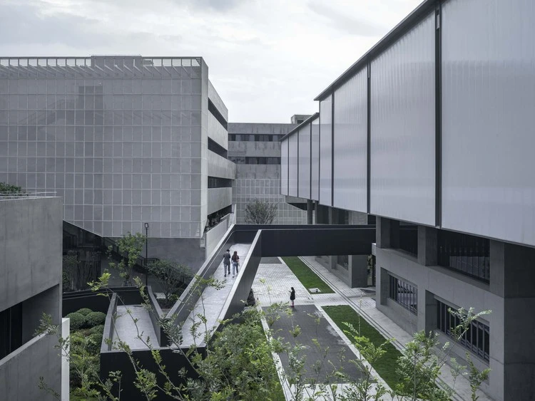 Eagle Studio / waa | ArchDaily 1