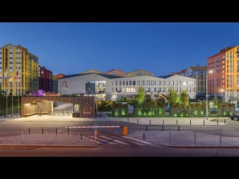 Gymnasium А+ / archimatika | ArchDaily 2