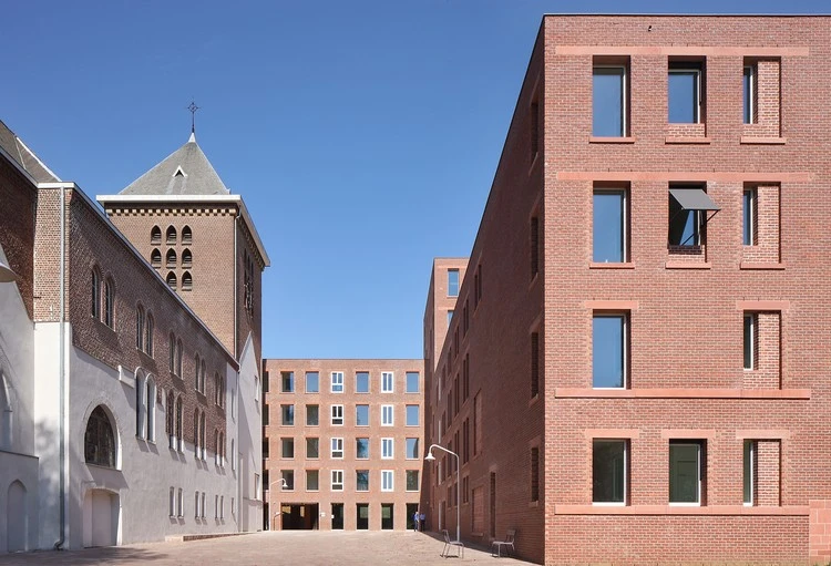 © Filip Dujardin